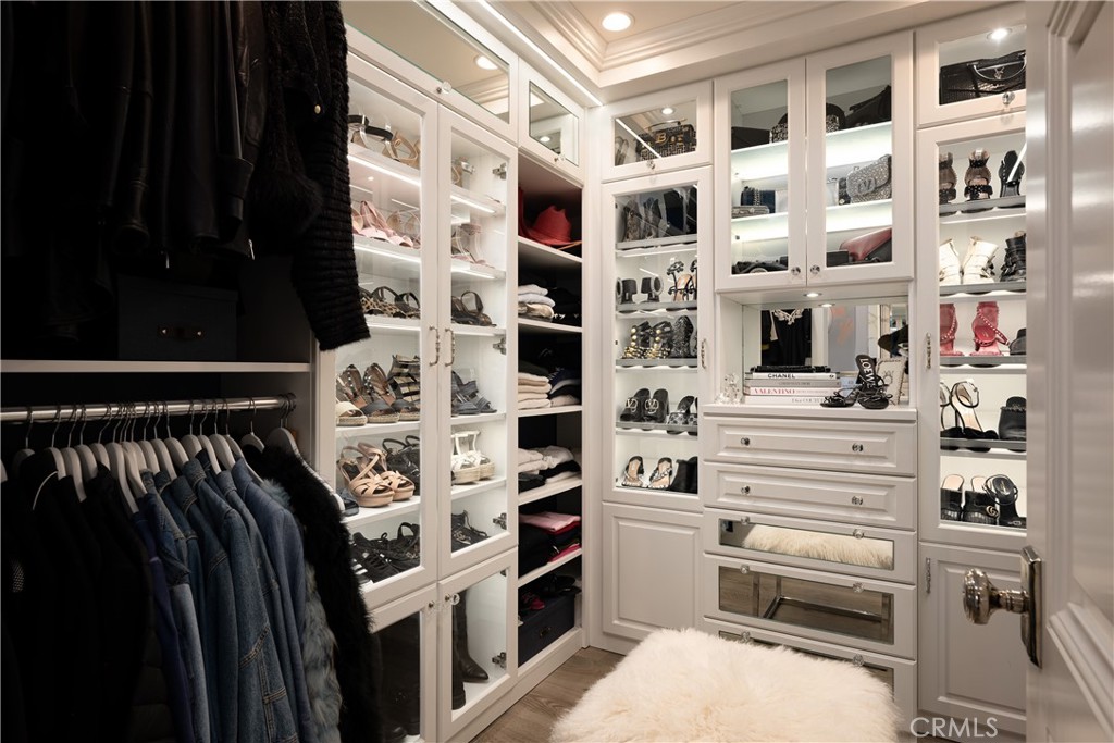 MLS #OC26041191 image #22