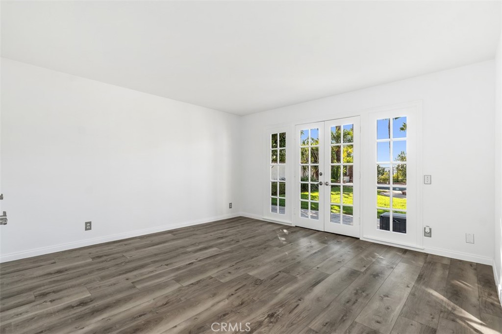 MLS #OC26048143 image #12