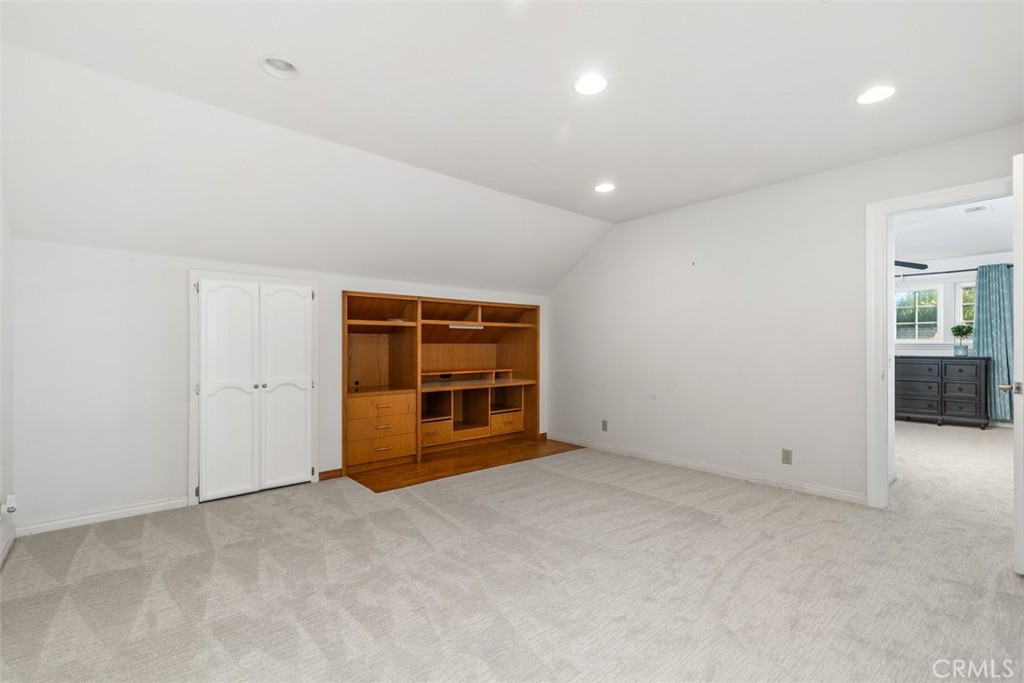 MLS #OC26048143 image #24