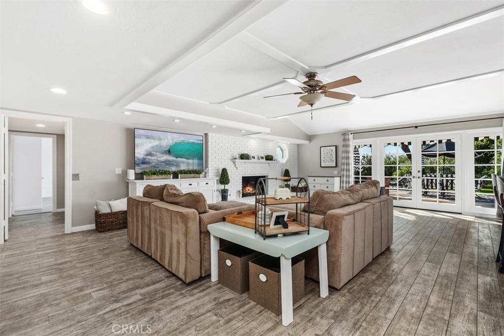 MLS #OC26048143 image #4