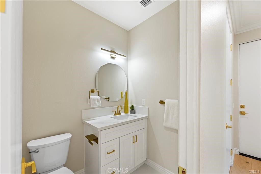 MLS #OC26049866 image #11