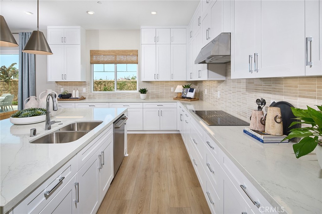 MLS #OC26051622 image #10