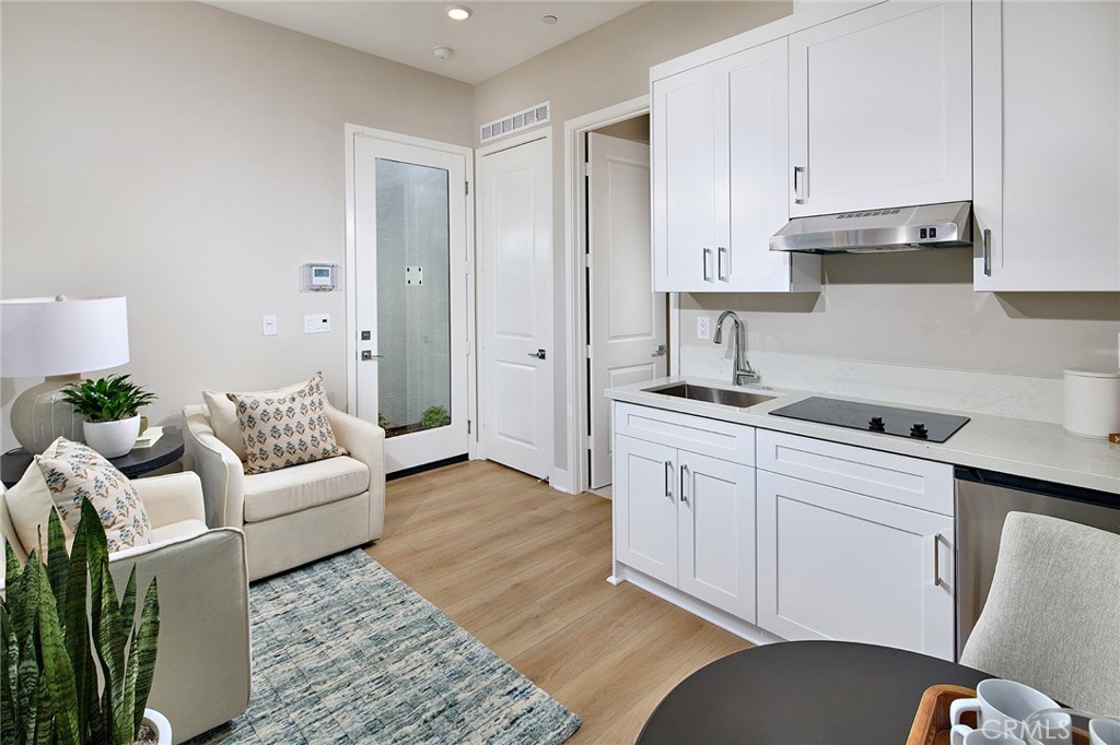 MLS #OC26051622 image #26