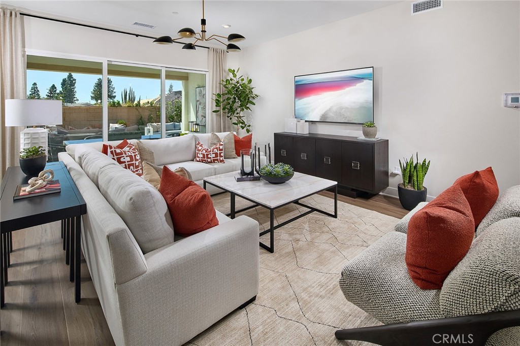 MLS #OC26052559 image #6