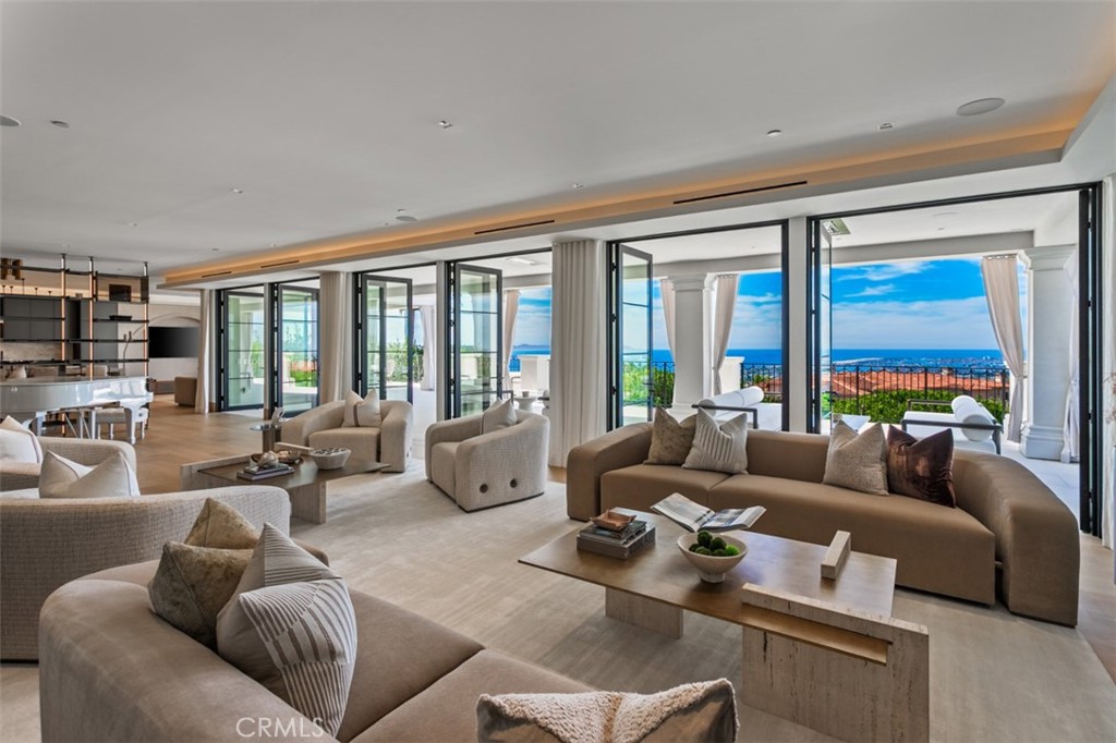 MLS #OC26052988 image #17