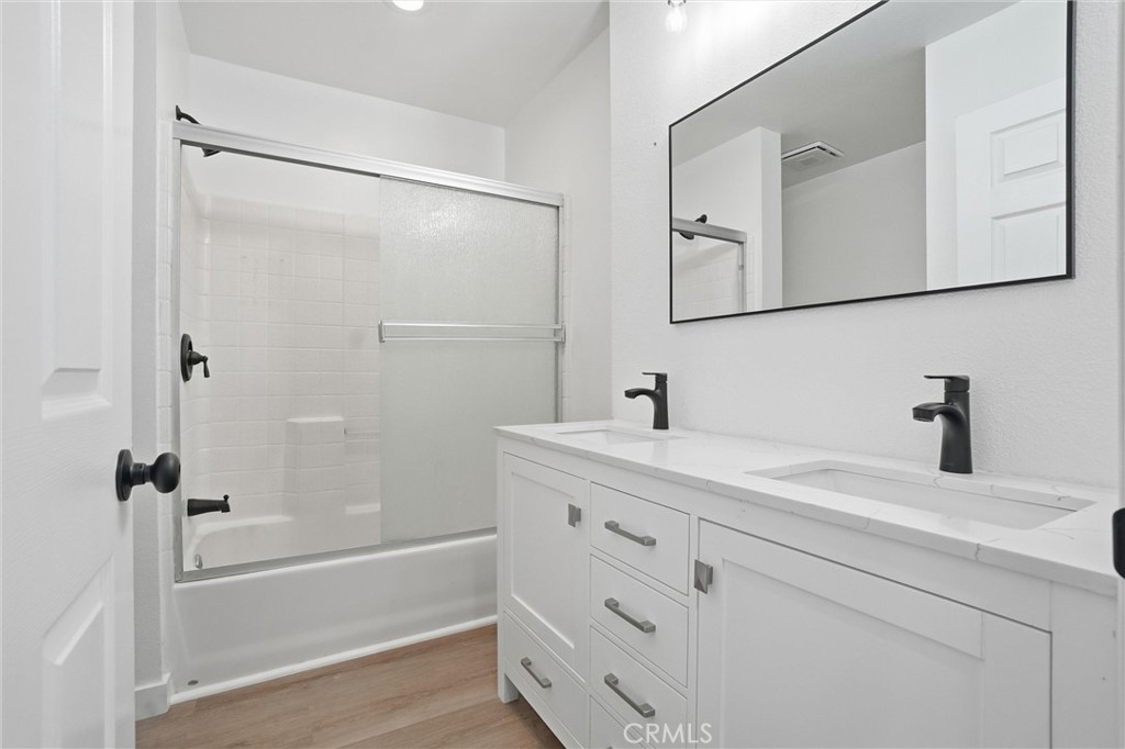 MLS #OC26062769 image #33