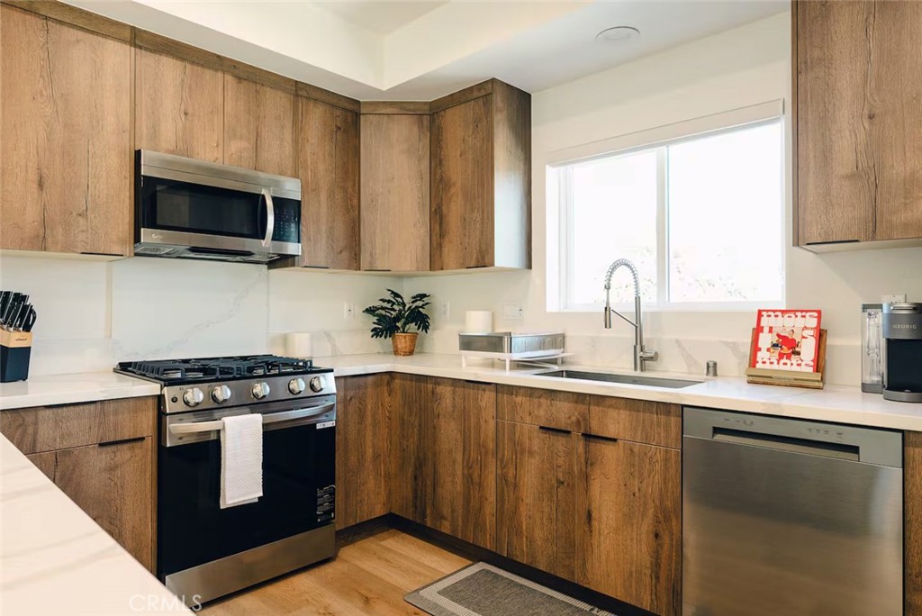 MLS #OC26064461 image #16