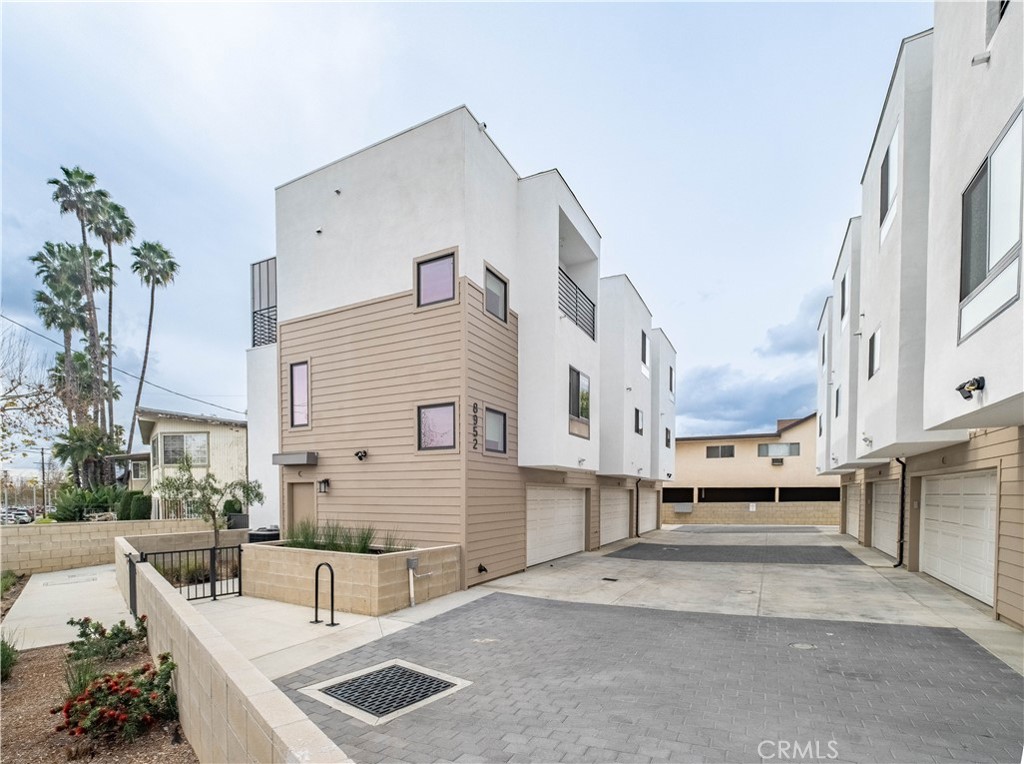 MLS #OC26064461 image #4