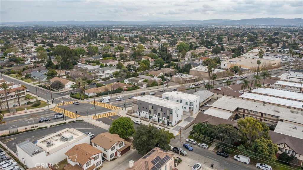 MLS #OC26064461 image #9