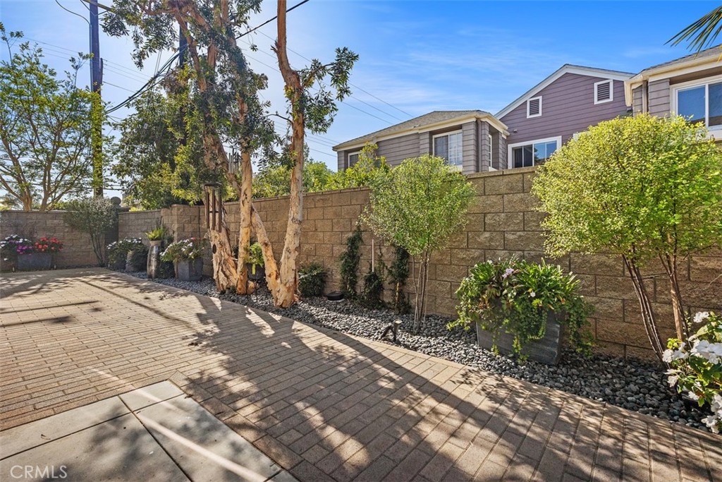 MLS #OC26066183 image #33