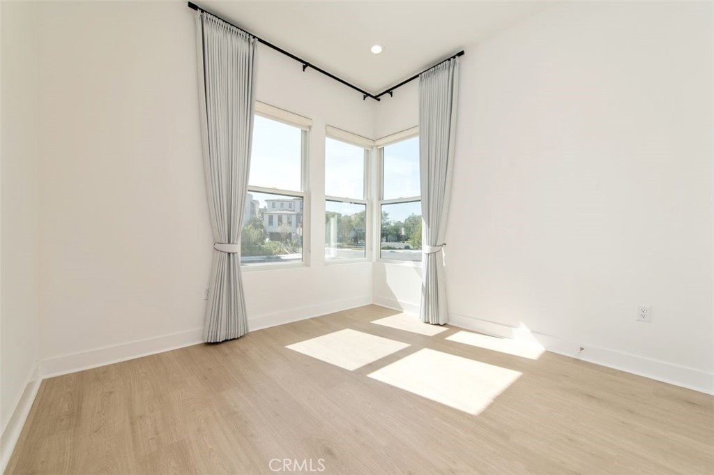 MLS #OC26066355 image #17