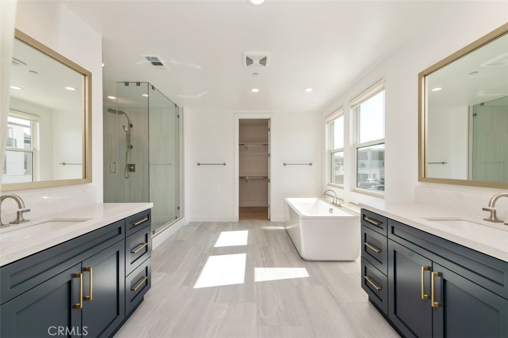 MLS #OC26066355 image #24