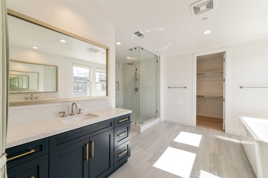 MLS #OC26066355 image #27