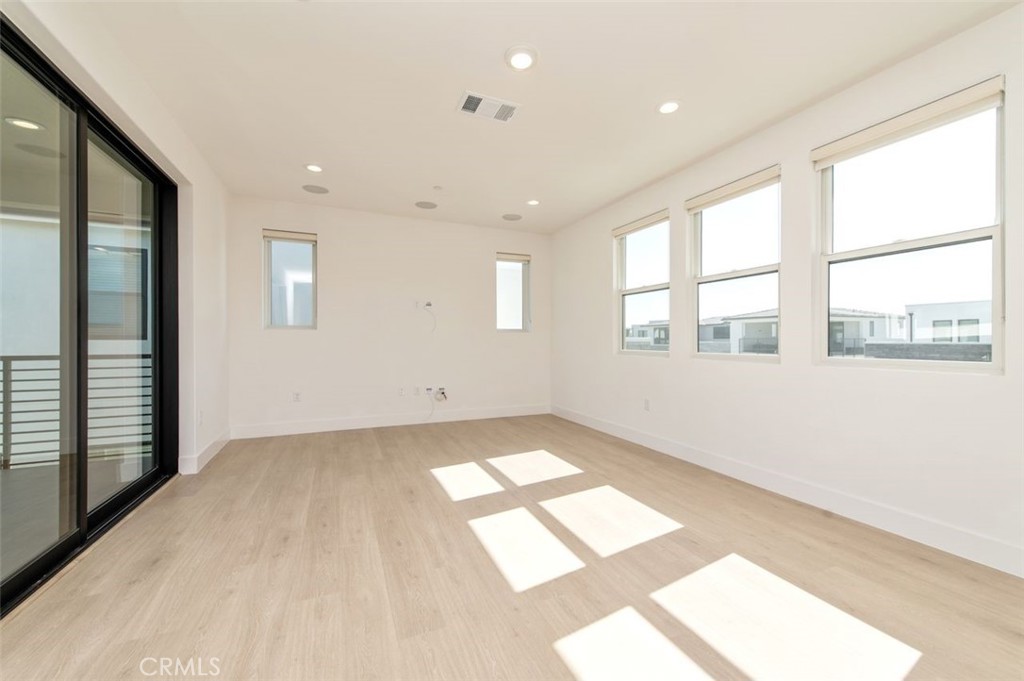 MLS #OC26066355 image #35