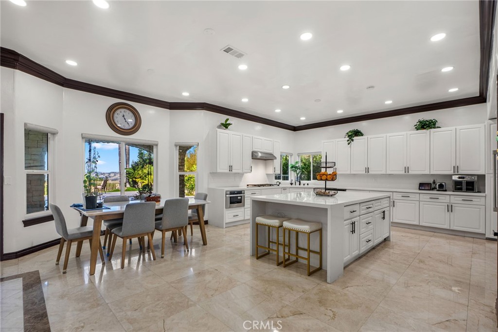 MLS #OC26067702 image #17