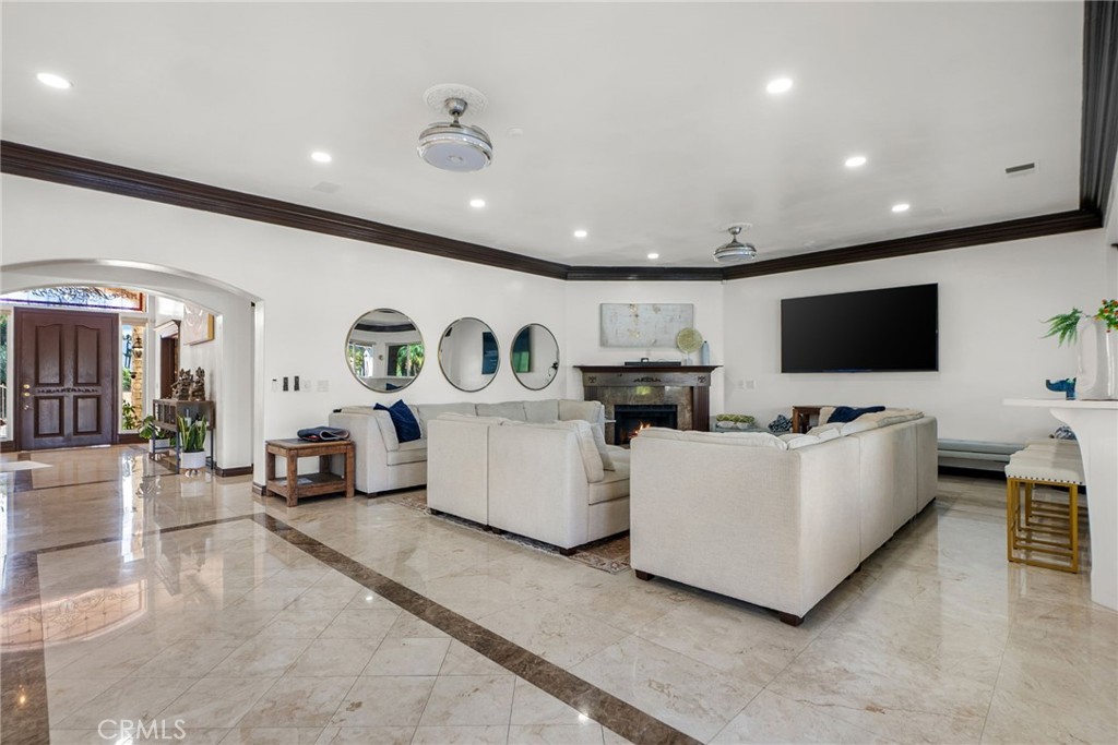 MLS #OC26067702 image #18