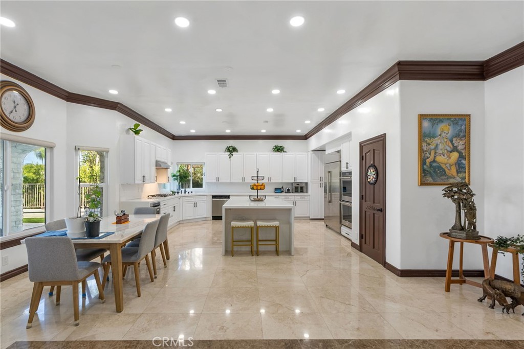 MLS #OC26067702 image #26