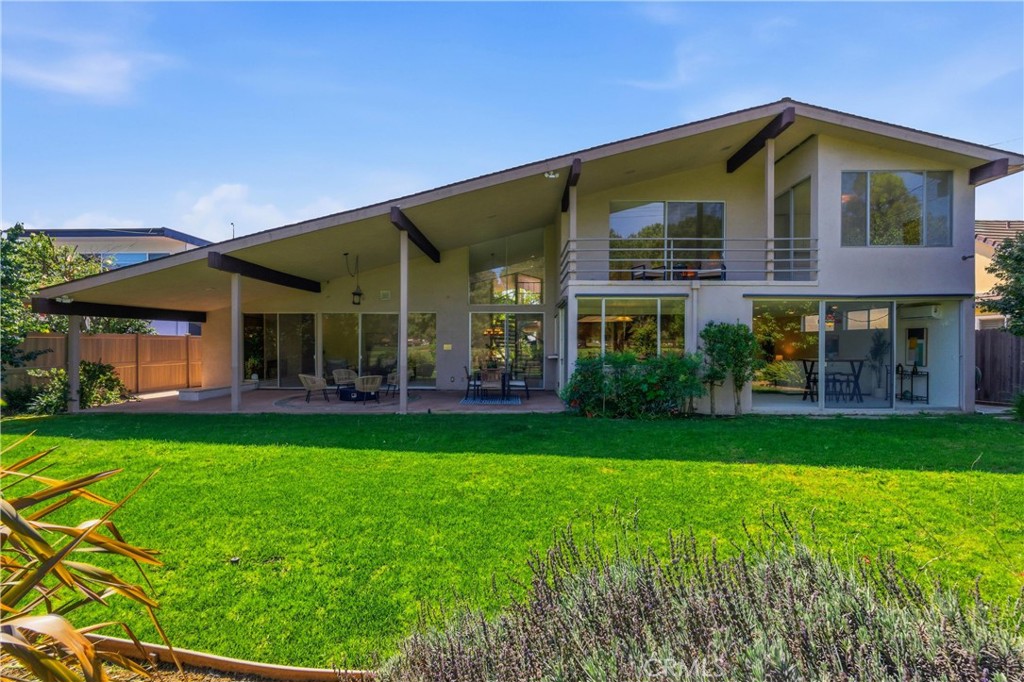 MLS #OC26068706 image #1