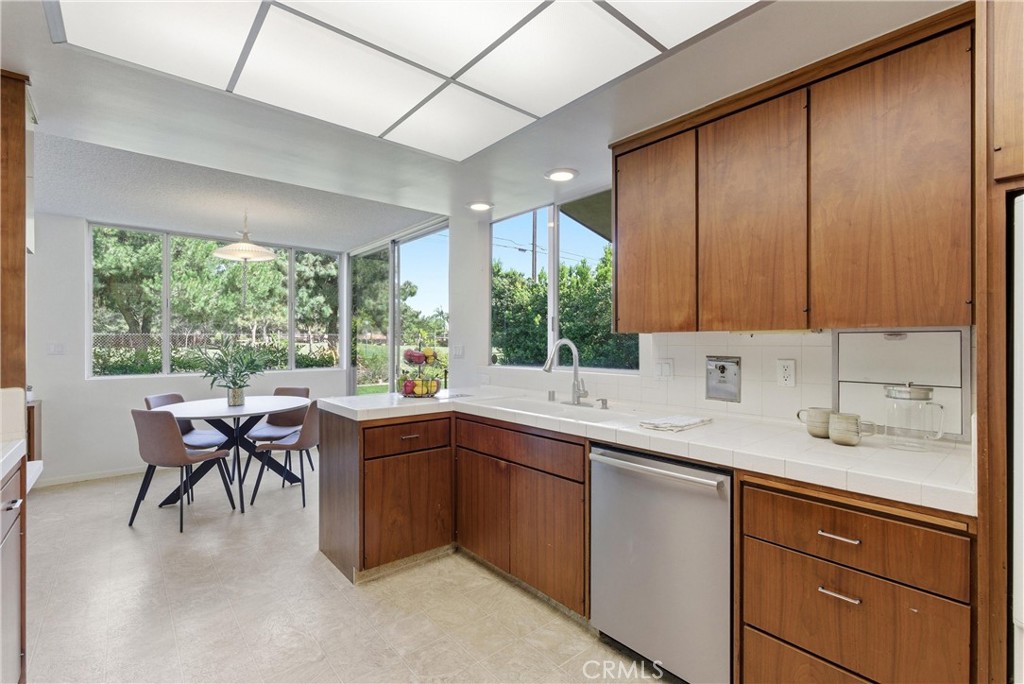 MLS #OC26068706 image #12