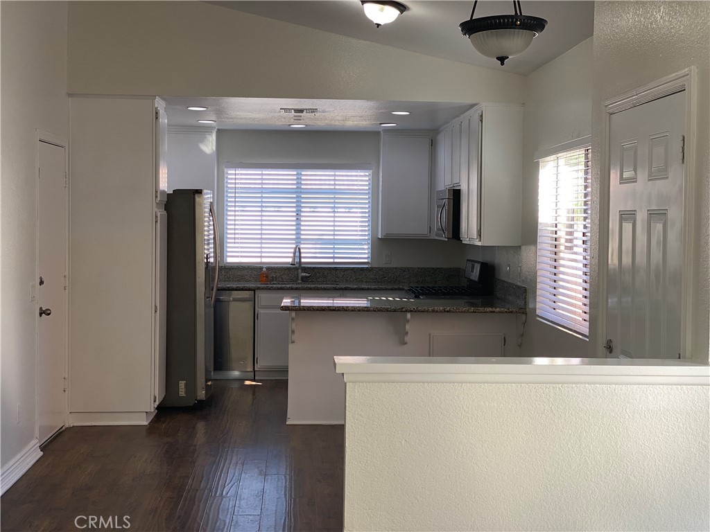 MLS #OC26072468 image #4