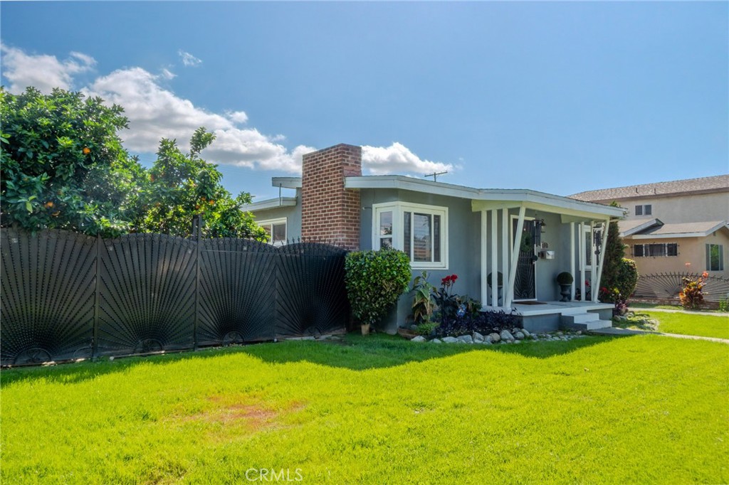 MLS #OC26072483 image #5