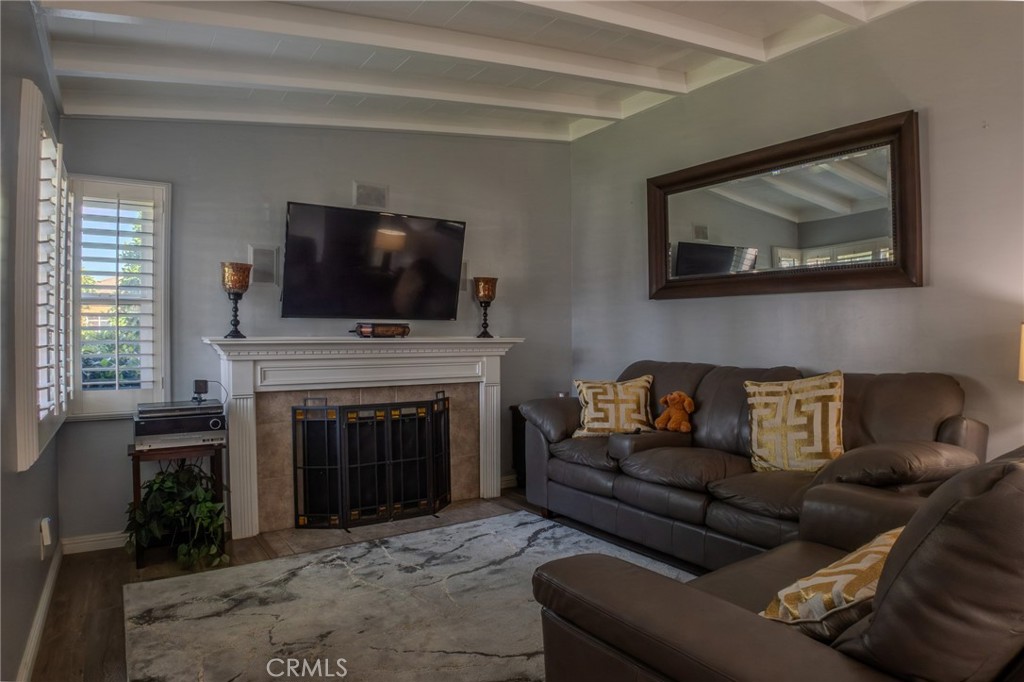 MLS #OC26072483 image #6