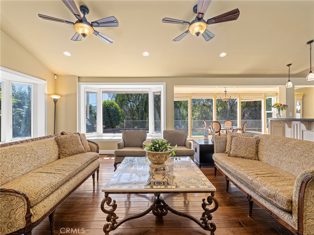 MLS #PV26050873 image #2