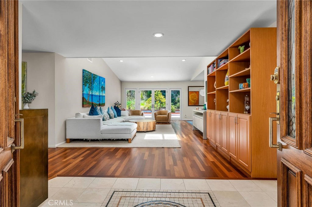 MLS #PV26050997 image #2