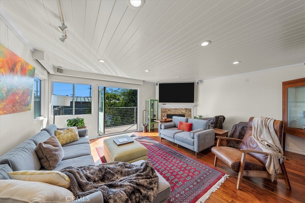 MLS #PV26061448 image #1