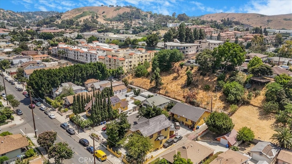 MLS #PW25152221 image #2