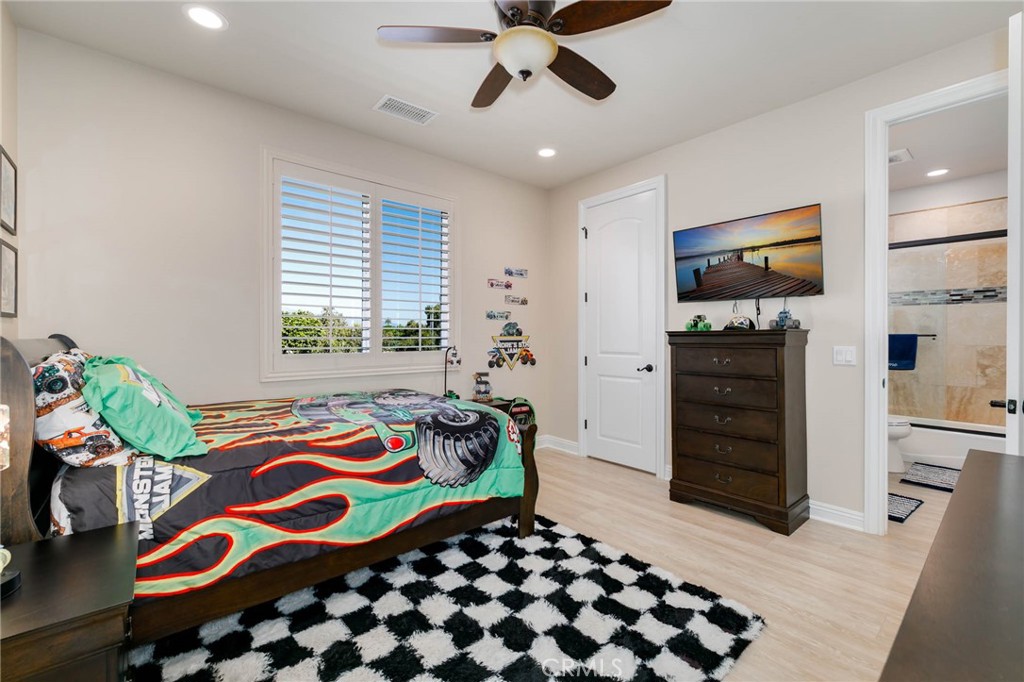 MLS #PW26044866 image #29