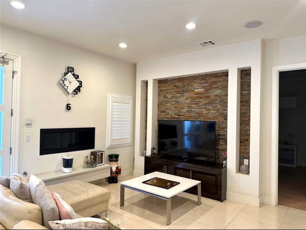 MLS #PW26049297 image #56