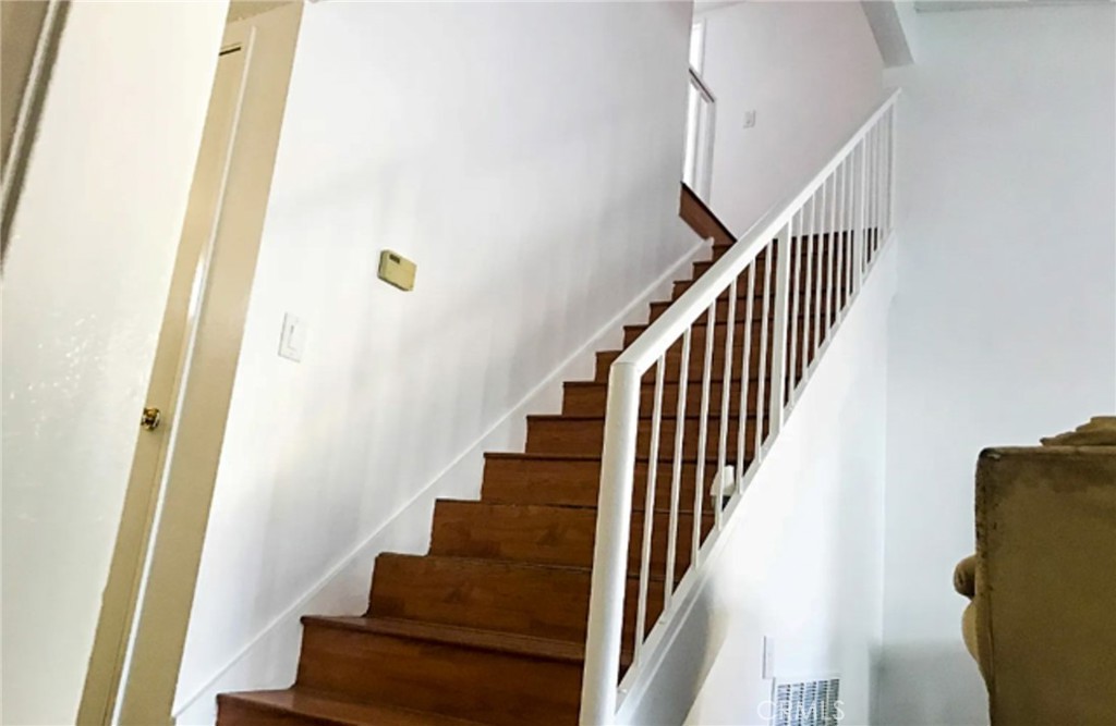 MLS #PW26050871 image #7