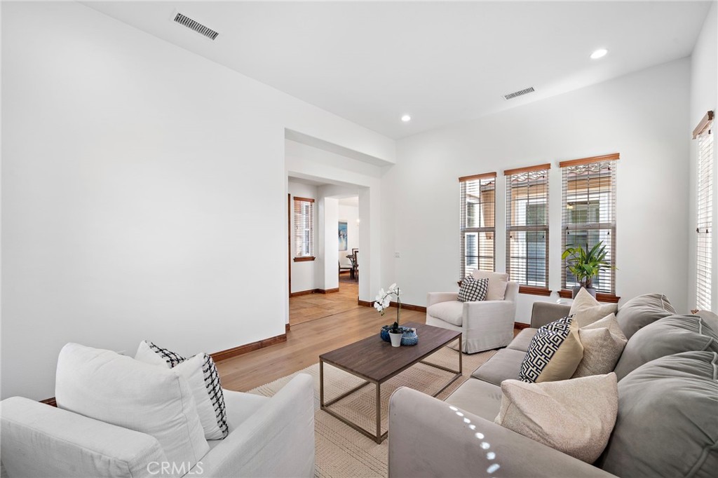 MLS #PW26056127 image #4