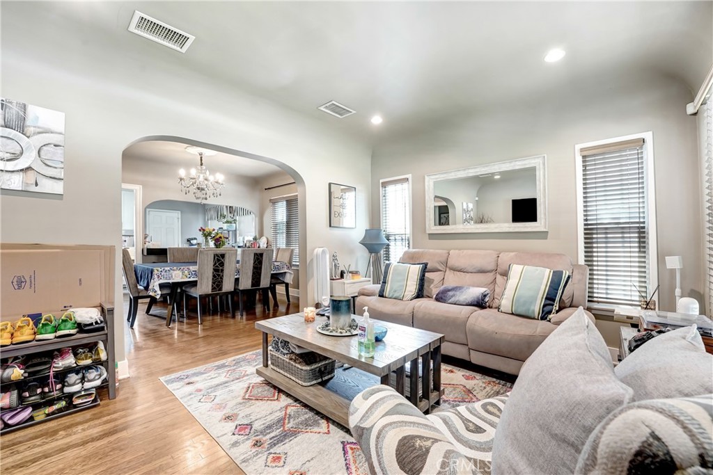 MLS #PW26056467 image #6