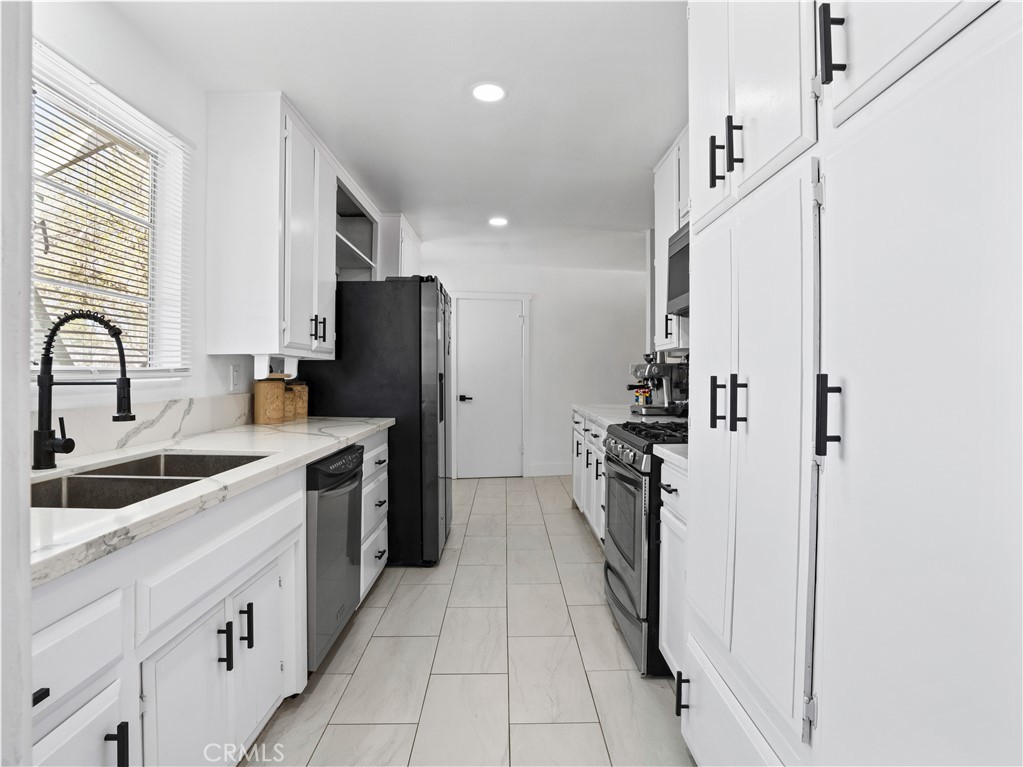 MLS #PW26058555 image #6