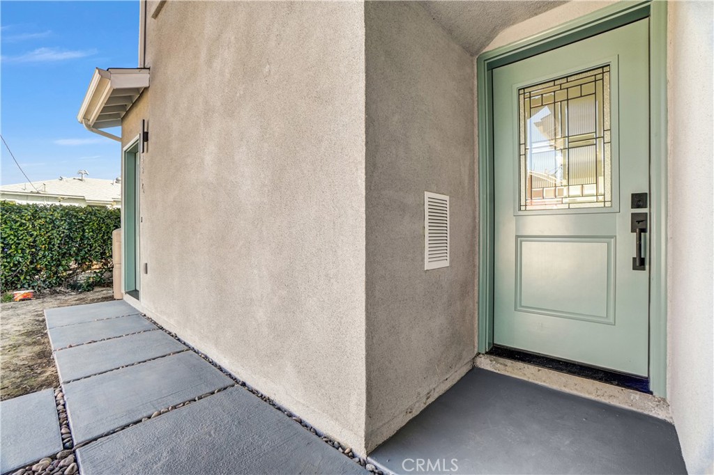 MLS #PW26058815 image #2