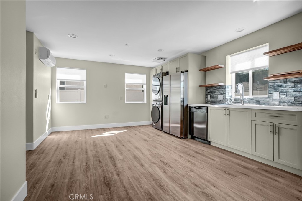 MLS #PW26058815 image #3