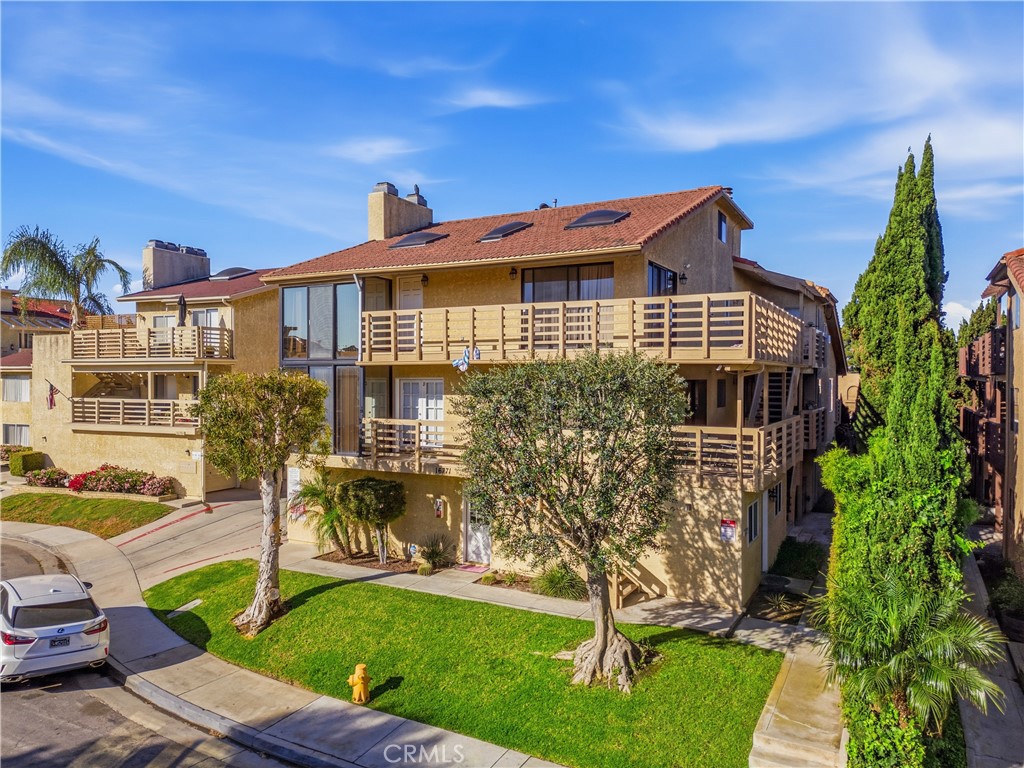 MLS #PW26059289 image #1