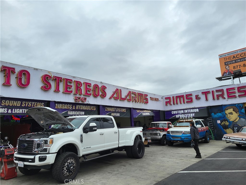 MLS #PW26061467 img 1