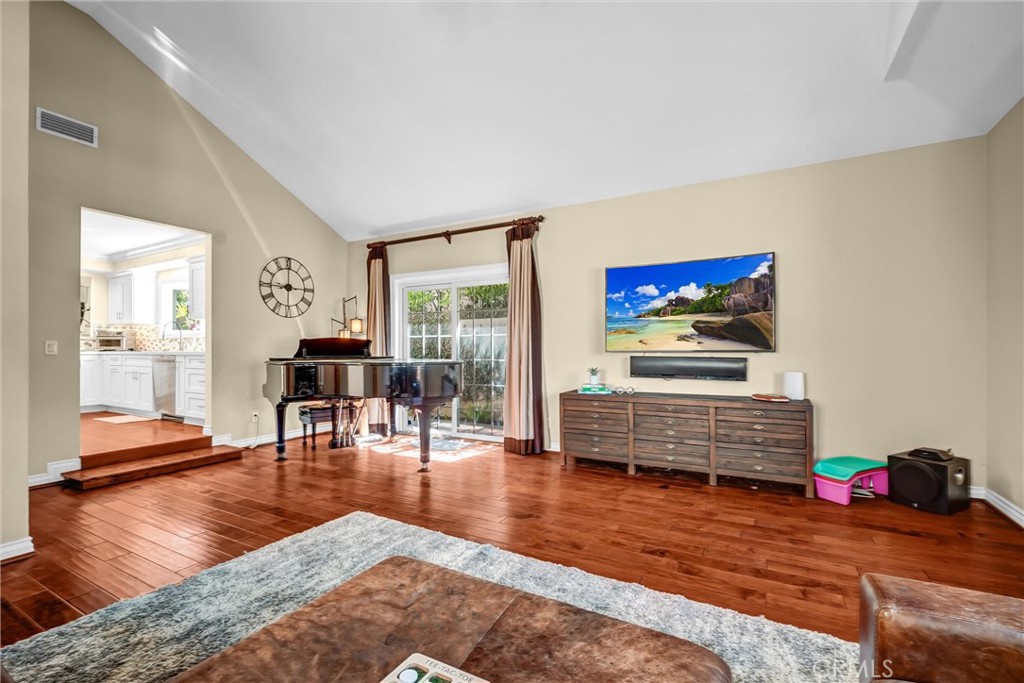 MLS #PW26061547 image #9