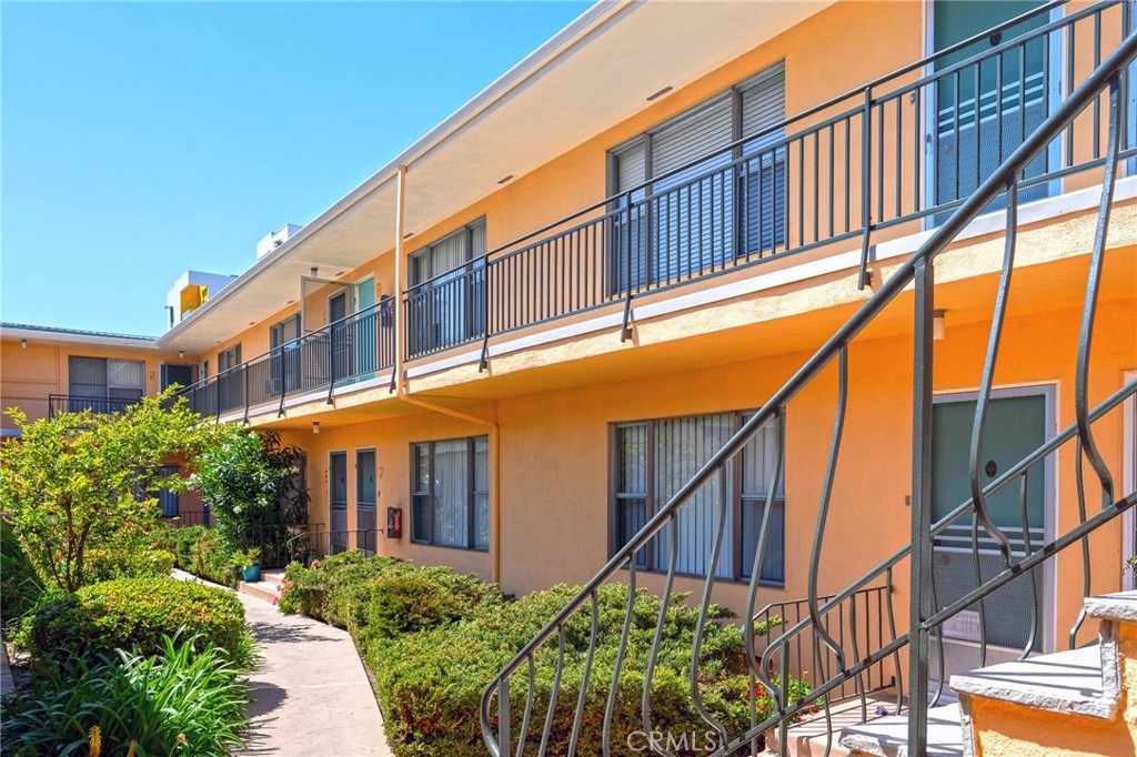 MLS #PW26062317 image #2