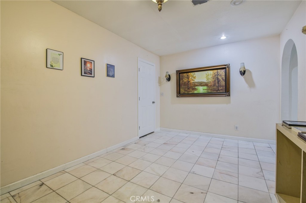 MLS #PW26062349 image #5