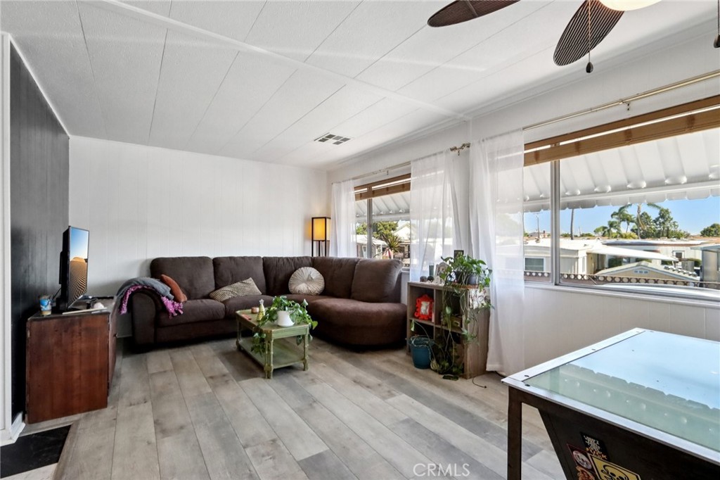 MLS #PW26062356 image #3