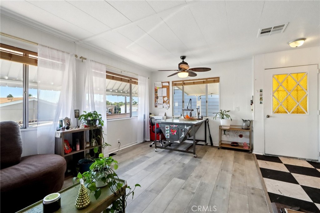 MLS #PW26062356 image #5