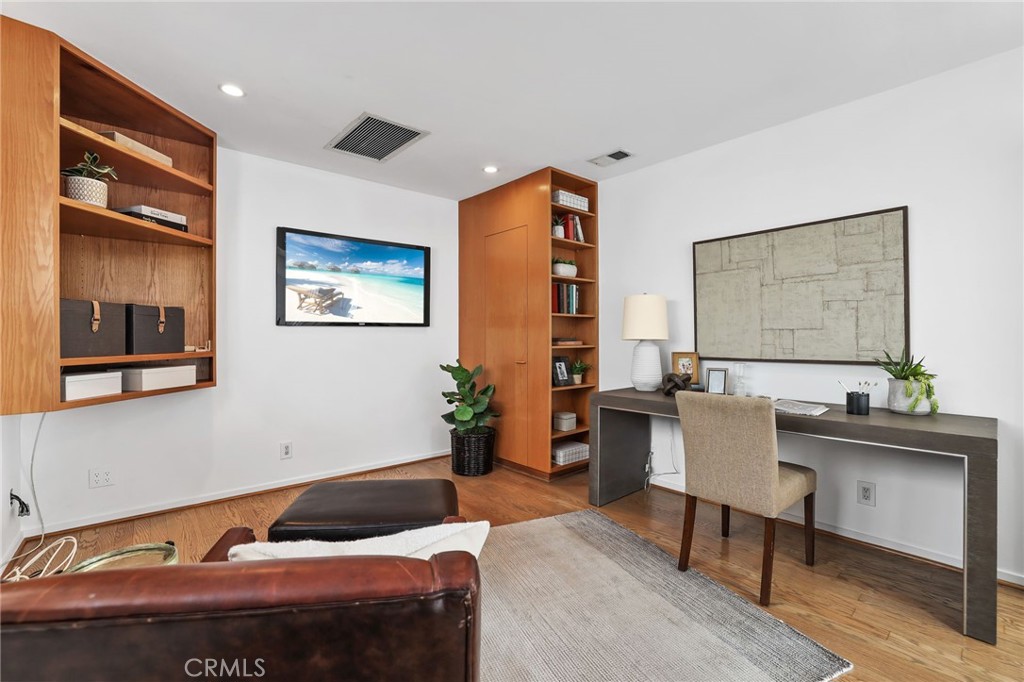 MLS #PW26065733 image #26