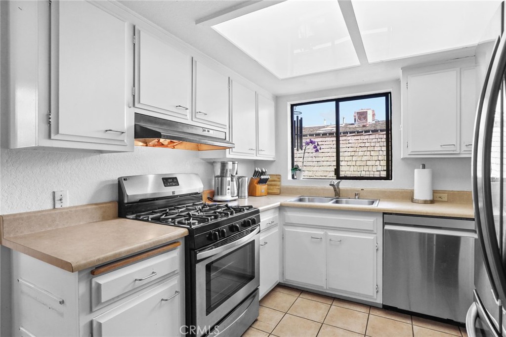 MLS #PW26065733 image #9