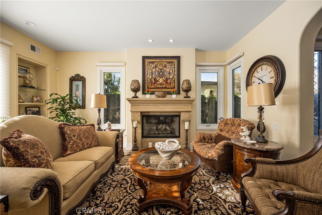 MLS #PW26067338 image #6