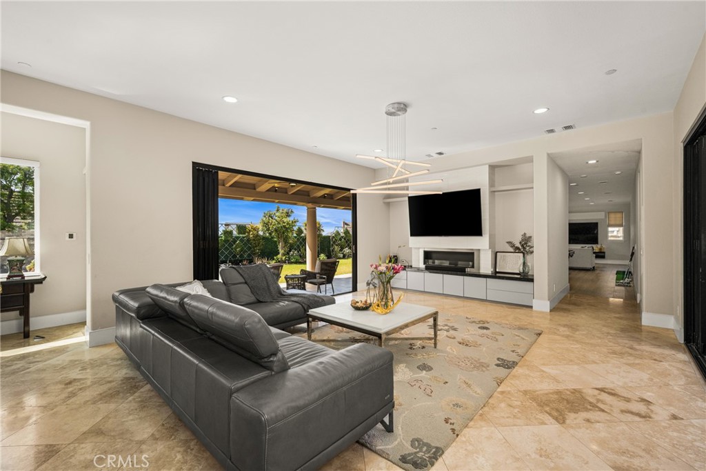 MLS #PW26067937 image #28