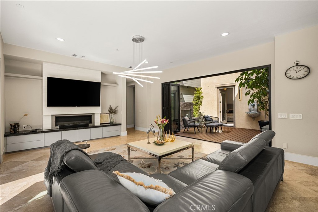 MLS #PW26067937 image #30